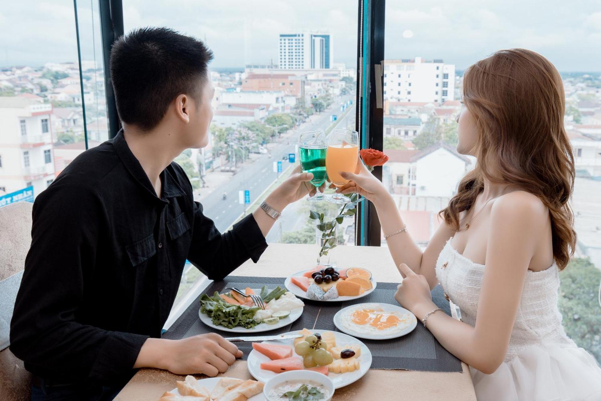 金广三酒店 Dong Ha 外观 照片
